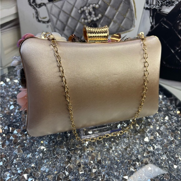 Floral Embellished evening Bag NIP - Picture 8 of 8